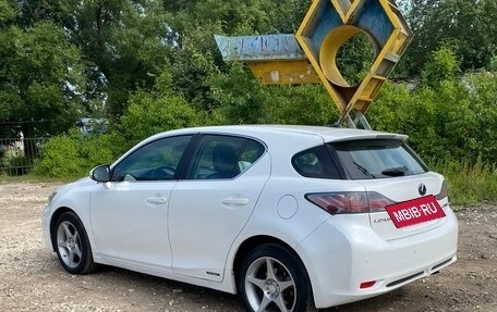 Lexus CT I рестайлинг, 2011 год, 1 145 000 рублей, 3 фотография