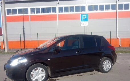 Nissan Tiida, 2010 год, 750 000 рублей, 7 фотография