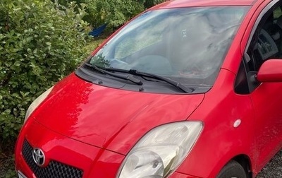 Toyota Yaris III рестайлинг, 2008 год, 790 000 рублей, 1 фотография