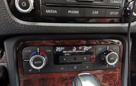 Volkswagen Touareg III, 2012 год, 2 500 000 рублей, 9 фотография