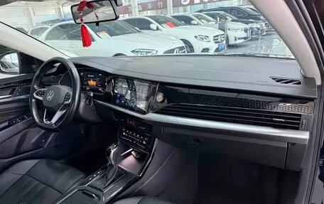 Volkswagen Passat B8 рестайлинг, 2023 год, 1 900 000 рублей, 11 фотография