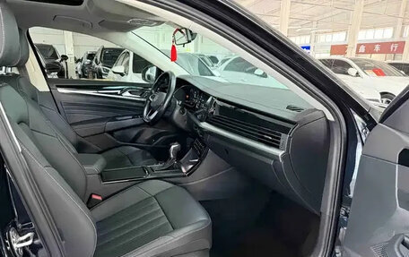 Volkswagen Passat B8 рестайлинг, 2023 год, 1 900 000 рублей, 15 фотография
