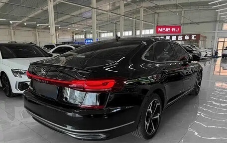 Volkswagen Passat B8 рестайлинг, 2023 год, 1 900 000 рублей, 6 фотография