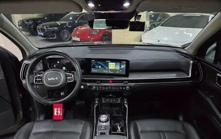 KIA Sorento IV, 2025 год, 8 фотография