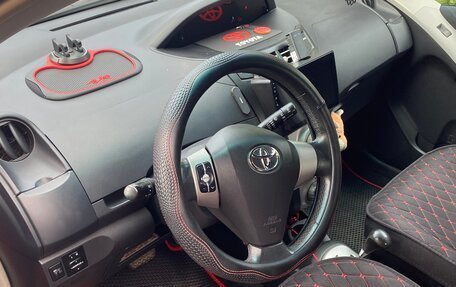 Toyota Yaris III рестайлинг, 2008 год, 790 000 рублей, 7 фотография