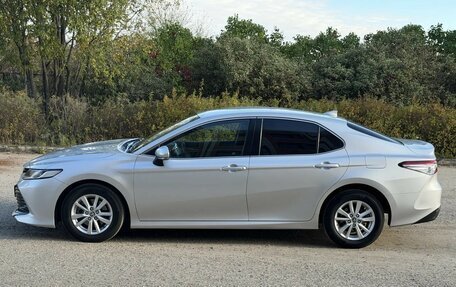 Toyota Camry, 2020 год, 1 850 000 рублей, 9 фотография