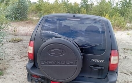 Chevrolet Niva I рестайлинг, 2004 год, 385 000 рублей, 12 фотография