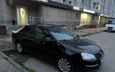 Volkswagen Jetta VI, 2010 год, 690 000 рублей, 10 фотография