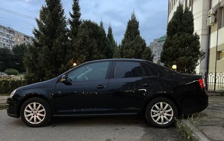 Volkswagen Jetta VI, 2010 год, 690 000 рублей, 15 фотография