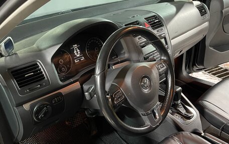 Volkswagen Jetta VI, 2010 год, 690 000 рублей, 23 фотография