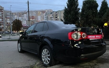 Volkswagen Jetta VI, 2010 год, 690 000 рублей, 13 фотография