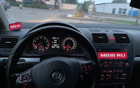 Volkswagen Jetta VI, 2010 год, 690 000 рублей, 25 фотография
