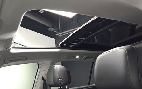 Volkswagen Tiguan II, 2019 год, 1 989 000 рублей, 14 фотография