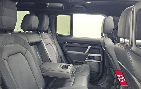 Land Rover Defender II, 2023 год, 7 617 000 рублей, 14 фотография