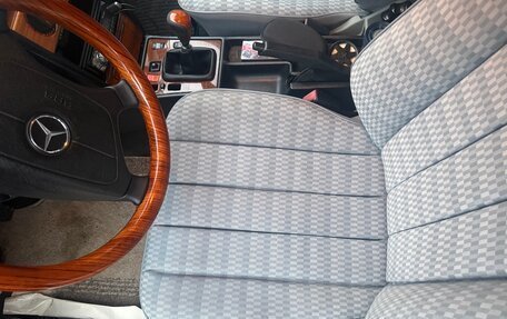 Mercedes-Benz 190 (W201), 1992 год, 799 999 рублей, 37 фотография