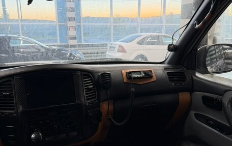 Toyota Land Cruiser 100 рестайлинг 2, 2007 год, 3 200 000 рублей, 8 фотография