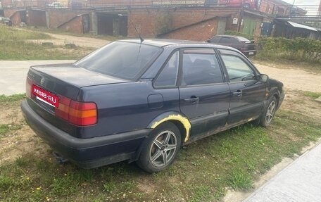 Volkswagen Passat B4, 1994 год, 90 000 рублей, 2 фотография