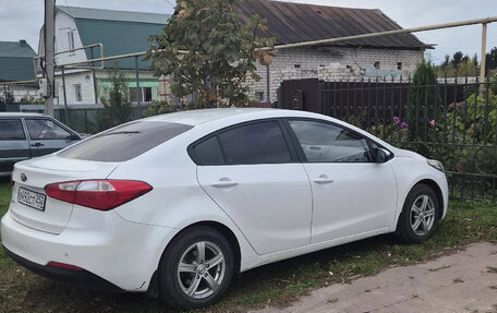 KIA Cerato III, 2015 год, 700 000 рублей, 3 фотография