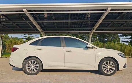 Chevrolet Monza, 2022 год, 1 054 000 рублей, 8 фотография