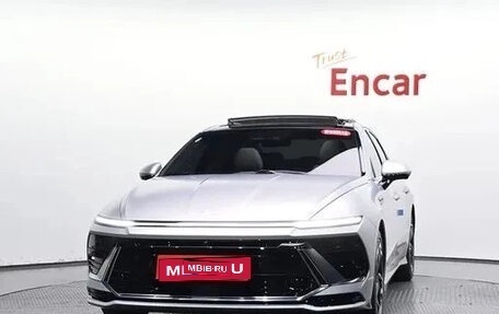 Hyundai Sonata VIII, 2023 год, 2 100 000 рублей, 1 фотография