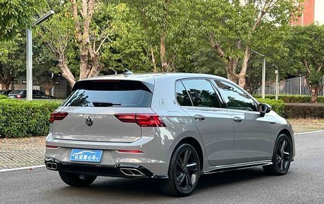 Volkswagen Golf VIII, 2022 год, 1 744 000 рублей, 4 фотография