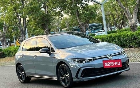 Volkswagen Golf VIII, 2022 год, 1 744 000 рублей, 3 фотография