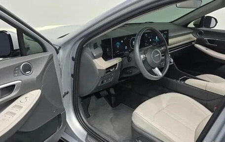 Hyundai Sonata VIII, 2023 год, 2 100 000 рублей, 8 фотография