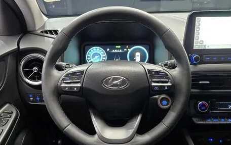 Hyundai Kona I, 2023 год, 1 380 000 рублей, 13 фотография
