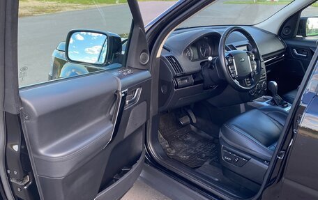 Land Rover Freelander II рестайлинг 2, 2014 год, 2 000 000 рублей, 33 фотография