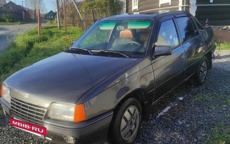 Opel Kadett E рестайлинг, 1986 год, 150 000 рублей, 7 фотография