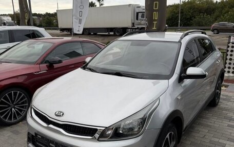 KIA Rio IV, 2020 год, 1 350 000 рублей, 2 фотография