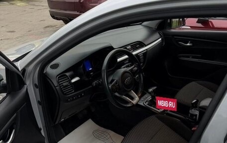 KIA Rio IV, 2020 год, 1 350 000 рублей, 4 фотография