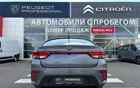 KIA Rio IV, 2018 год, 1 425 000 рублей, 6 фотография