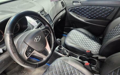 Hyundai Solaris II рестайлинг, 2015 год, 846 000 рублей, 14 фотография