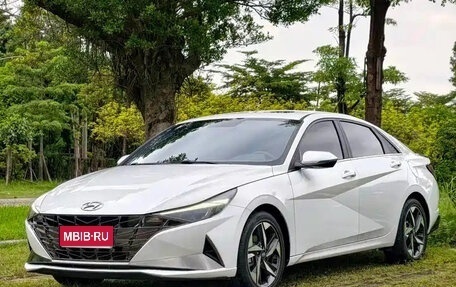 Hyundai Elantra, 2022 год, 1 270 000 рублей, 1 фотография
