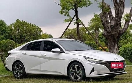 Hyundai Elantra, 2022 год, 1 270 000 рублей, 4 фотография