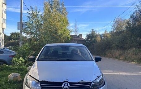 Volkswagen Polo VI (EU Market), 2012 год, 399 999 рублей, 2 фотография