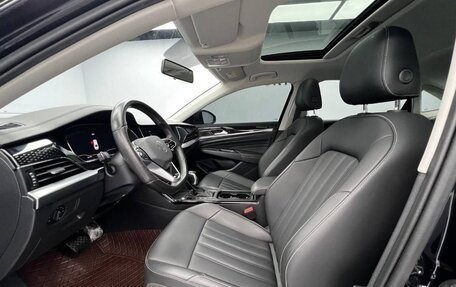 Volkswagen Passat B8 рестайлинг, 2023 год, 2 483 000 рублей, 10 фотография