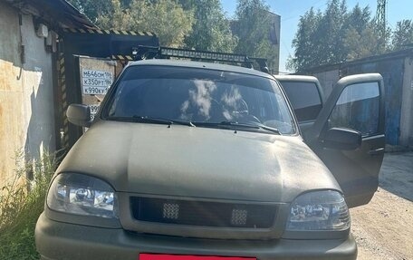 Chevrolet Niva I рестайлинг, 2008 год, 530 000 рублей, 3 фотография
