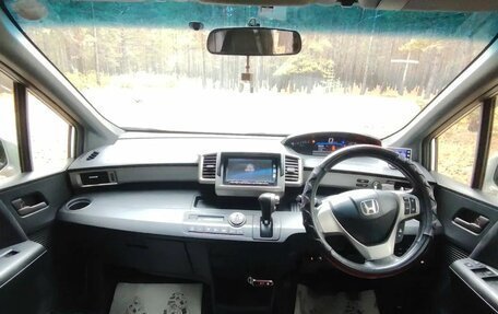 Honda Freed I, 2012 год, 800 000 рублей, 7 фотография