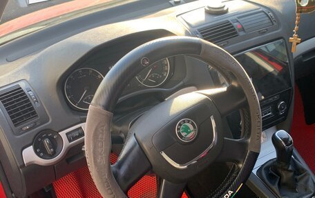 Skoda Octavia, 2012 год, 900 000 рублей, 7 фотография