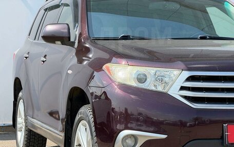 Toyota Highlander III, 2013 год, 2 290 000 рублей, 5 фотография