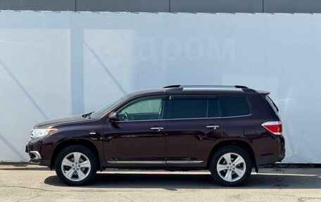 Toyota Highlander III, 2013 год, 2 290 000 рублей, 6 фотография