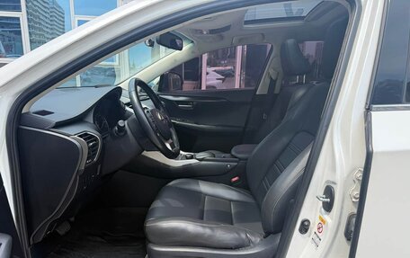 Lexus NX I, 2015 год, 2 200 000 рублей, 13 фотография