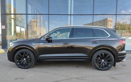 Volkswagen Touareg III, 2018 год, 4 492 800 рублей, 10 фотография