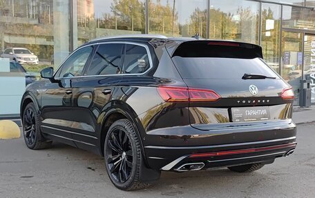 Volkswagen Touareg III, 2018 год, 4 492 800 рублей, 8 фотография