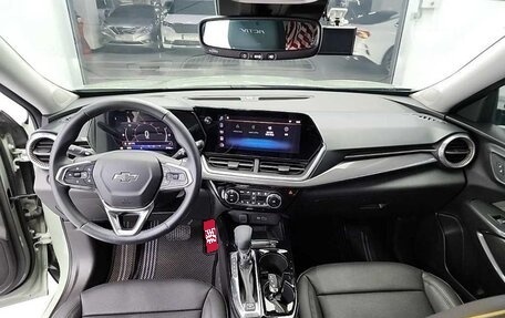 Chevrolet Trax, 2023 год, 1 430 005 рублей, 6 фотография