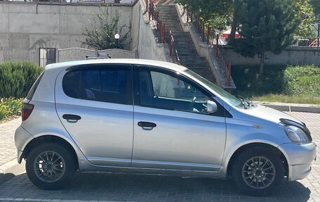 Toyota Vitz, 2000 год, 350 000 рублей, 3 фотография