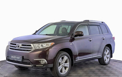 Toyota Highlander III, 2013 год, 1 995 000 рублей, 1 фотография