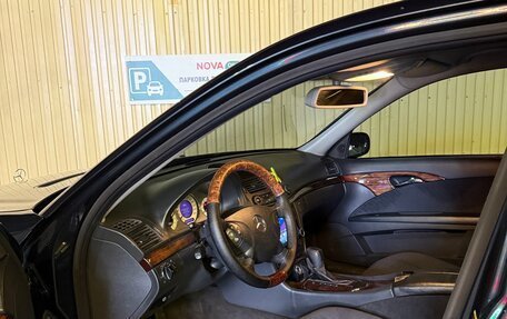 Mercedes-Benz E-Класс, 2002 год, 850 000 рублей, 1 фотография